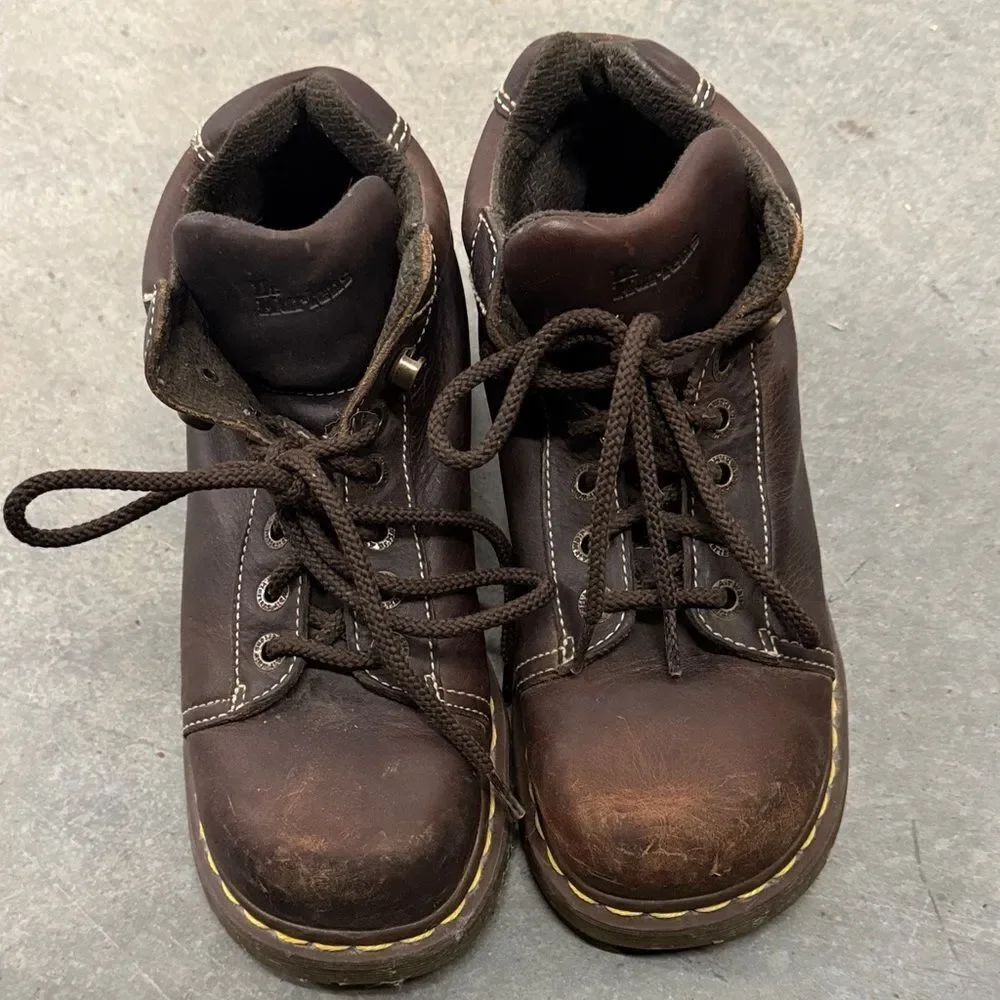 Dr. Martens vintage Dark Brown Leather Boots